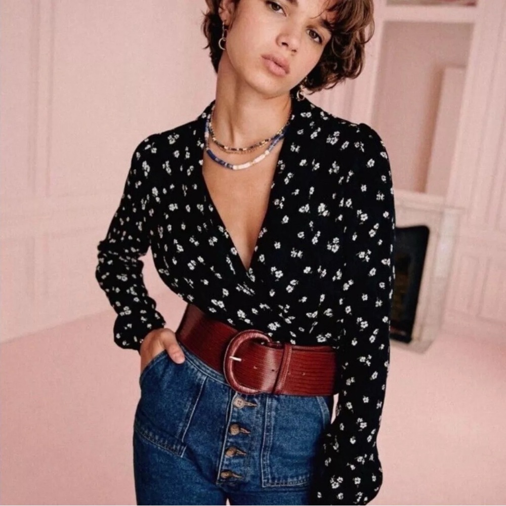Sézane ABÉLIA BLOUSE Black Floral Blouse like new